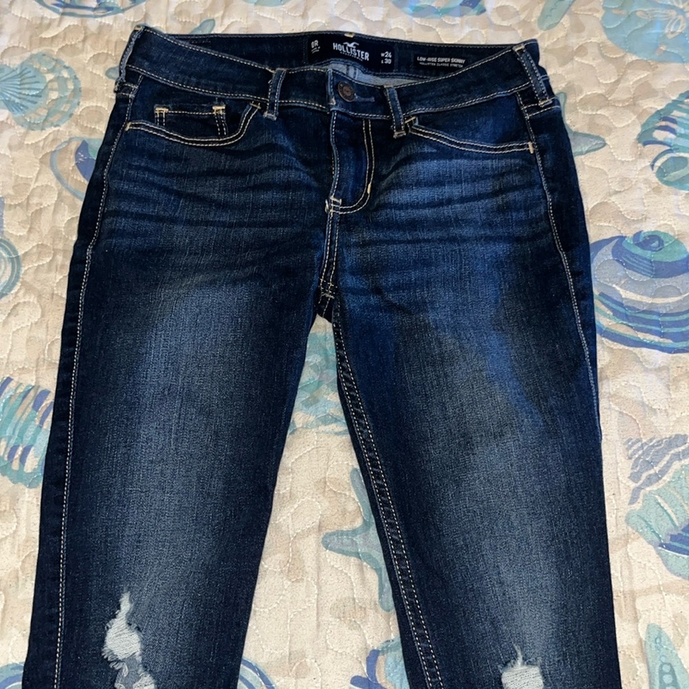 Hollister skinny jeans